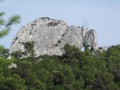 Rocher des Deux Trous (Felsen der zwei Löcher) Rocher des Deux Trous (Felsen der zwei Löcher)