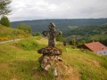 Le Ménil-Thillot: Tête des Champs, Kapellen „Chapelle de la Salette“ und „Chapelle de Pitié“ Le Ménil-Thillot: Tête des Champs, Kapellen „Chapelle de la Salette“ und „Chapelle de Pitié“